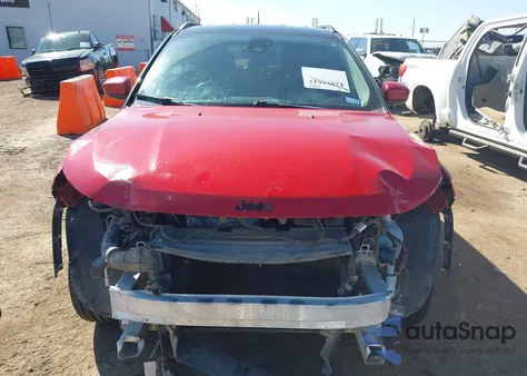 2018 Jeep Compass Altitude Fwd из США, поврежденный, VIN 3C4NJCBB4JT465940